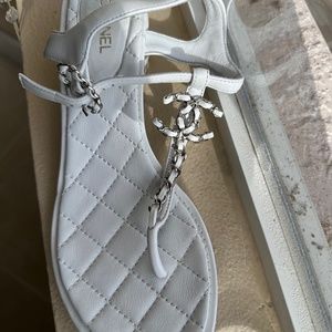 Chanel Thong Quilted Leather Sandals